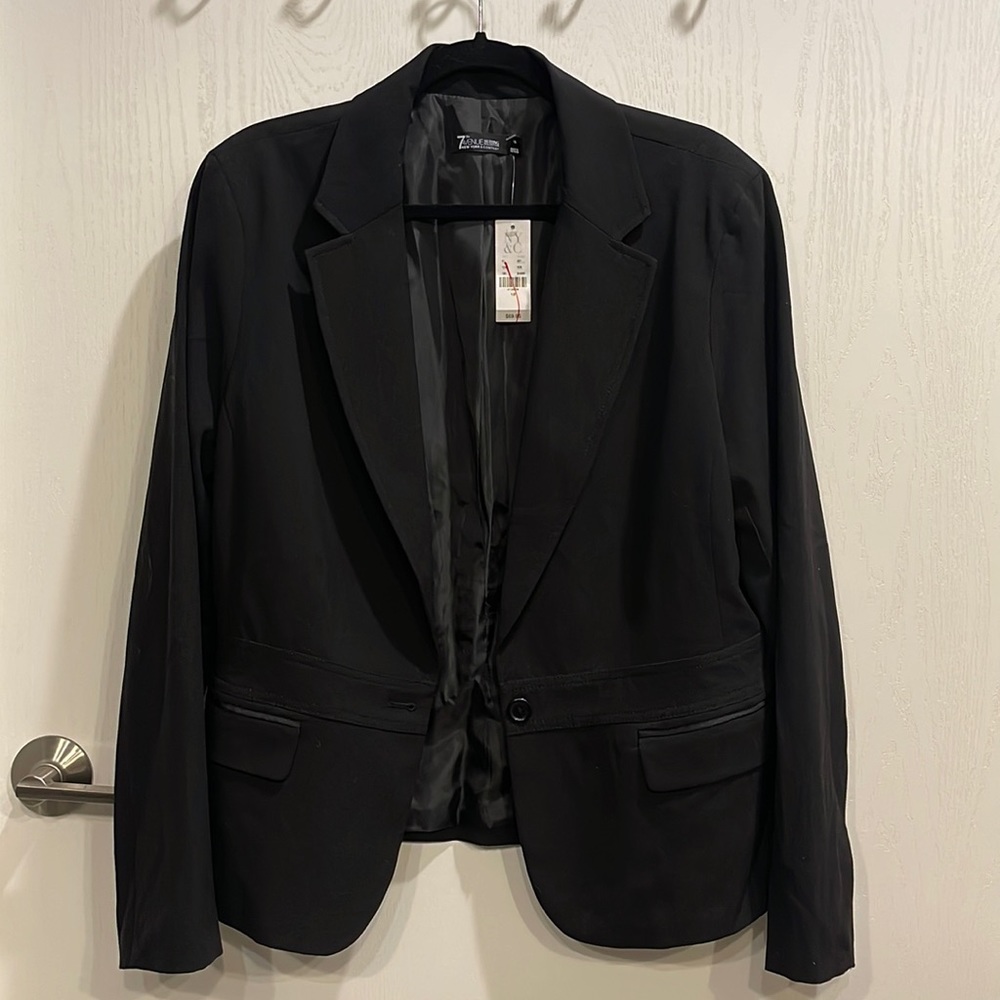 18 New York & Co Black Blazer